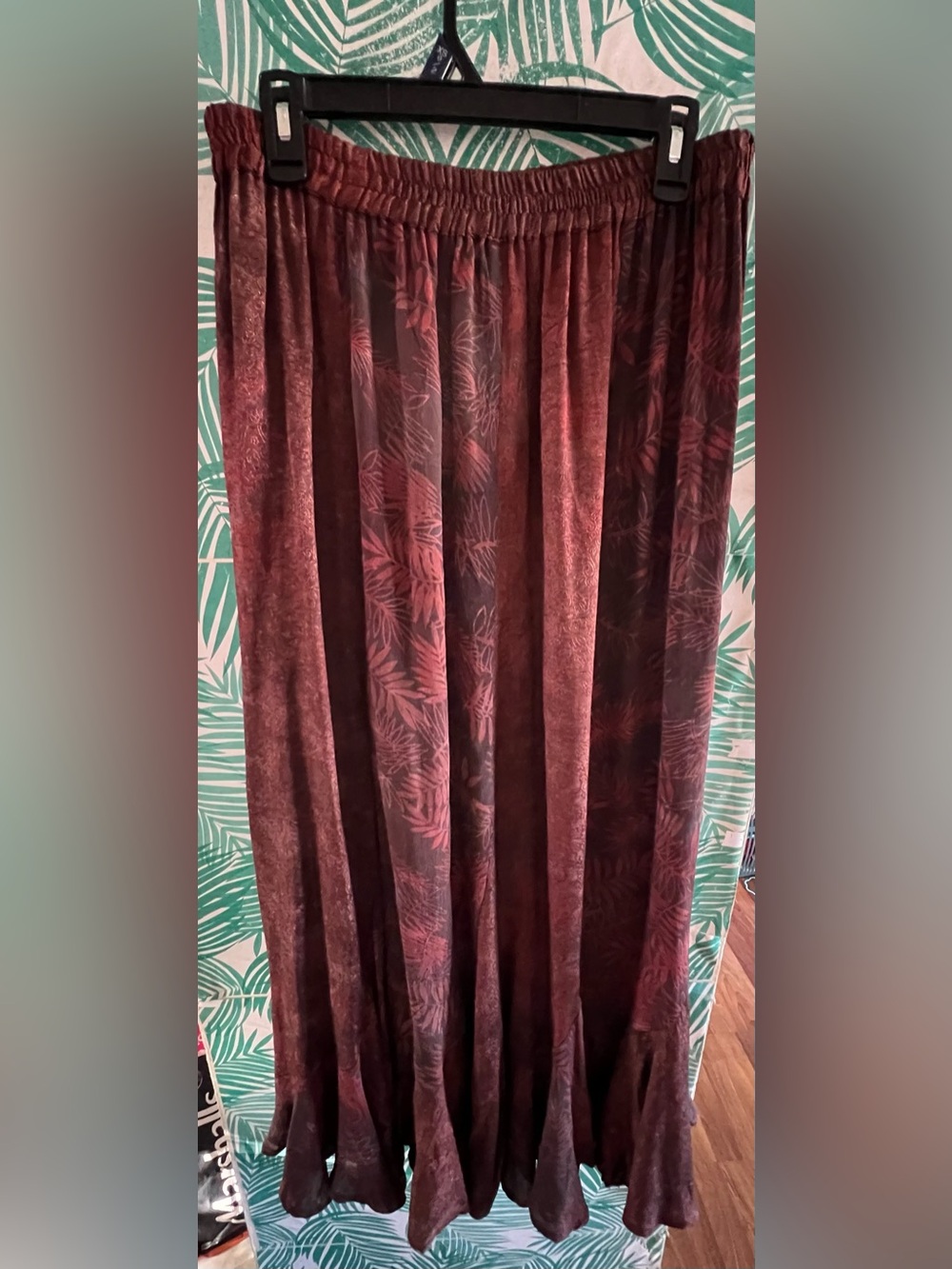 Vintage Tienda Ho Burgundy Floral Palm Leaf Maxi Skirt Elastic Waist one size